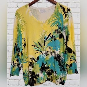 Joseph A patterned sweater Size Large